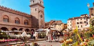 Mantova Fiorita trasformerà il centro in un grande giardino di colori e profumi