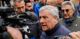 Europee, Tajani si candida: “Mi batterò senza risparmiarmi”