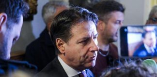 Conte a Bari: “Per M5S non ci sono più le condizioni le primarie”