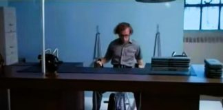 Una ‘palestra’ sotto la scrivania migliora le performance al lavoro: il test
