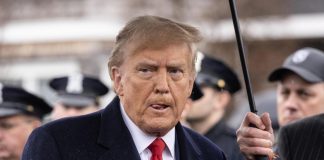 Trump, soldi alla pornostar Stormy Daniels: oggi al via processo a New York