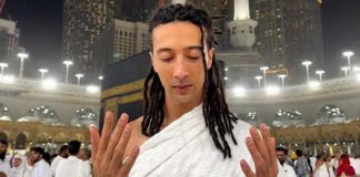 Ghali alla Mecca per il Ramadan, il rapper pellegrino nella foto sui social