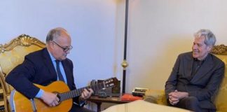 Gualtieri playlist, tutte le schitarrate del sindaco di Roma