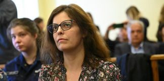 Schlein incontra il padre di Ilaria Salis, fonti Pd: “Dialogo su situazione incresciosa”