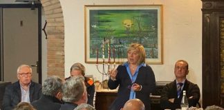 Ostiglia, Barberio agli imprenditori: “Filo diretto con Provincia, Regione e Governo”