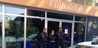Sgomberato Orange Futbolclub a Roma, Onorato: “Moroso con il Comune”. Protestano gli iscritti