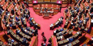 Diffamazione, Fratelli d’Italia chiede carcere per giornalisti: spiazzati Lega e Forza Italia