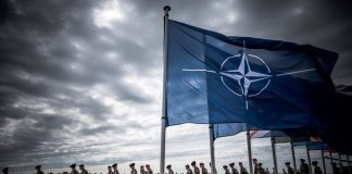 “Russia minaccia cronica” per il mondo, Nato rafforza fianco orientale