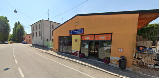 Lite per difendere la compagna, 29enne preso a calci e pugni finisce al Poma