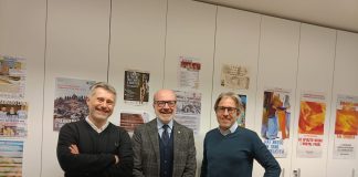 Donazione del Rotary Mantova San Giorgio alla Caritas per le famiglie indebitate