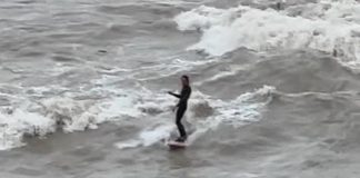 In surf sul Brenta, show a Bassano: il video spopola