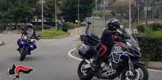 Sequestrato per ore e rapinato, aggressione omofoba al lido di Reggio Calabria