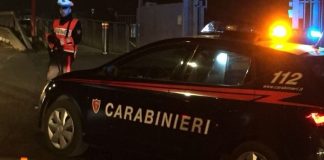 Accoltella due uomini per futili motivi alla stazione di Suzzara: arrestato 18enne