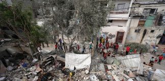 Gaza, raid Israele su ambulanza: uccisi 2 paramedici