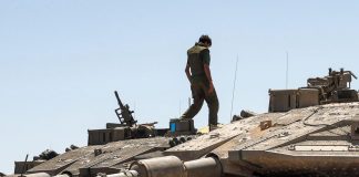 Rafah, fonti Usa: “Israele ha ammassato abbastanza truppe per assalto”