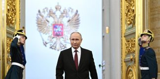 Russia, Putin ha giurato: ufficialmente in carica per i prossimi 6 anni