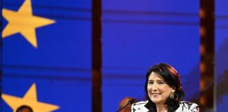 Georgia, presidente ha posto il veto su legge agenti stranieri