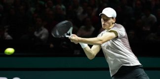 Sinner eliminato in semifinale da Alcaraz al Roland Garros