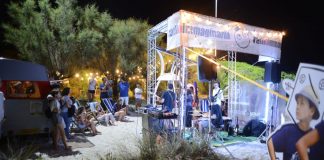 Radioimmaginaria racconta l’estate degli adolescenti sulle spiagge