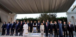 G7, leader adottano dichiarazione finale. Meloni: “Italia ha stupito”