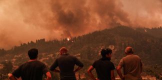 Grecia, incendi in tutto il Paese: dichiarato stato di massima allerta