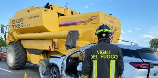 Suv si schianta contro mietitrebbia tra Castellucchio e Ospitaletto: grave 77enne