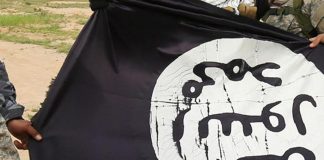Rilanciava sui social post jihadisti, 39enne arrestato per terrorismo