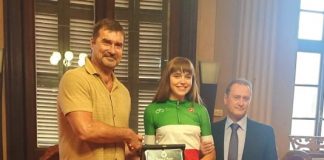 Ostiglia, premiata in municipio la campionessa italiana di ciclismo Maria Acuti