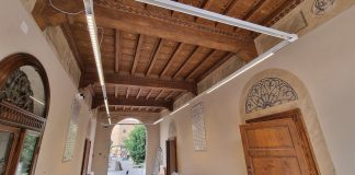 Poggio, ultimi ritocchi al Municipio danneggiato dal sisma del 2012. A settembre si inaugura