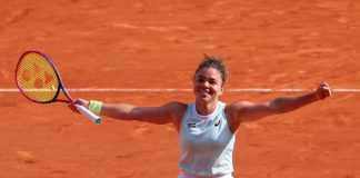 Impresa Paolini al Roland Garros, domina Andreeva e vola in finale contro Swiatek