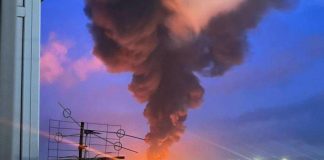 Ucraina-Russia, drone Kiev su deposito petrolifero: vasto incendio a Azov – Video