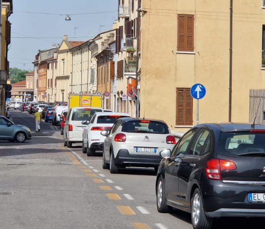 Via Solferino, addio alla svolta verso via Pitentino