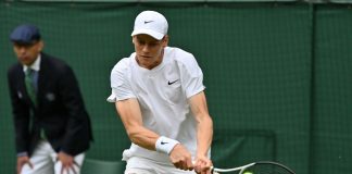 A Wimbledon Sinner batte Kecmanovic e vola agli ottavi