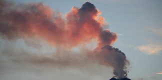Esaurita fontana di lava sull’Etna, verso graduale riapertura aeroporto Catania