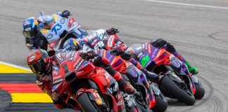 MotoGp Germania, Bagnaia trionfa davanti ai fratelli Marquez. Cade Martin