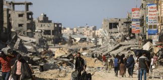 “Raid Israele su Khan Younis, oltre 70 morti”. Intelligence: “Ferito leader Hamas Deif”