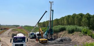 Via ai lavori del nuovo ponte ferroviario sull’Oglio: riprenderà la struttura originale di fine Ottocento