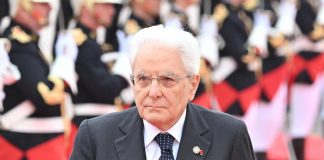 Mattarella: “Funzionamento della democrazia oggi in difficoltà”