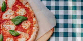 Food: tra farina e lieviti sempre più mani di donna, in crescita pizzaiole al top