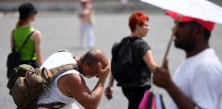 Caldo anomalo, oggi bollino rosso in 11 città: temperature record e ondate di calore