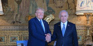 Trump riceve Netanyahu a Mar a Lago: “Se non vinco si rischia la Terza Guerra Mondiale”