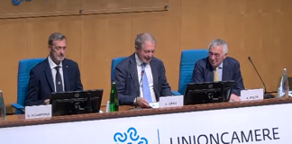 Mare, Urso: “Contribuisce al nostro pil e crea nuove opportunità specie in aree costiere e Sud”