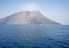 Vulcano Stromboli, allerta rossa e stop a barche turisti