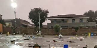 Bomba d’acqua e vento forte a Grazie: dipinti dei madonnari allagati e auto impantanate nei parcheggi