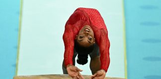 Parigi 2024, Biles fa tris: oro anche al volteggio