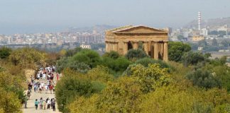 Agrigento, souvenir sulla mafia al bando. Confcommercio Sicilia: “Altri seguano esempio”