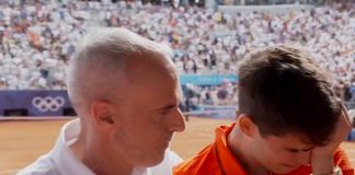Parigi 2024, le lacrime di Alcaraz e l’abbraccio di Corretja – Video