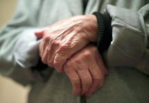 Demenza e alimentazione, incontro a Roverbella per riconoscere e affrontare la disfagia