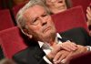 Morte Alain Delon, la compagna: “I figli non mi hanno permesso di salutarlo”