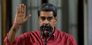 Venezuela, Maduro ordina la sospensione di X per 10 giorni